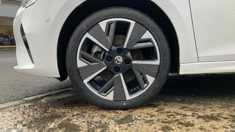 Vauxhall Corsa 100kW Elite Premium 50kWh 5dr Auto [11kWCh] Electric Hatchback